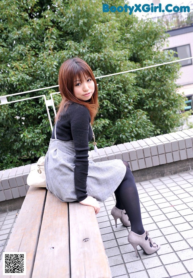 Nana Hoshino - Studying Nikki Monstercurves No.8d0529